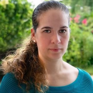 Meet your Posher, Lorena